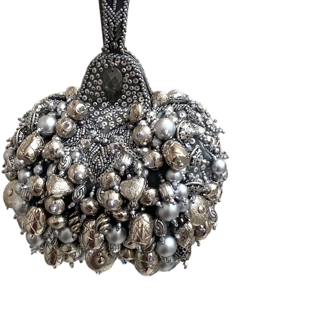 Mary Frances gray evening bag silver rare - Picture 2 of 9